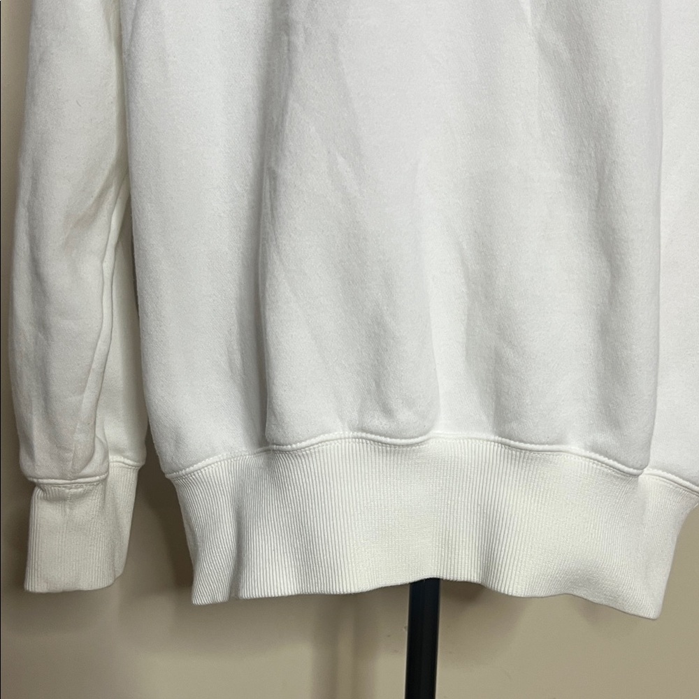 ☑️🚹Nike Men's Classic White Crewneck Sweater - Picture 13 of 17